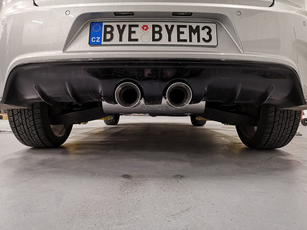 Nerezový výfuk VW Golf R MK6