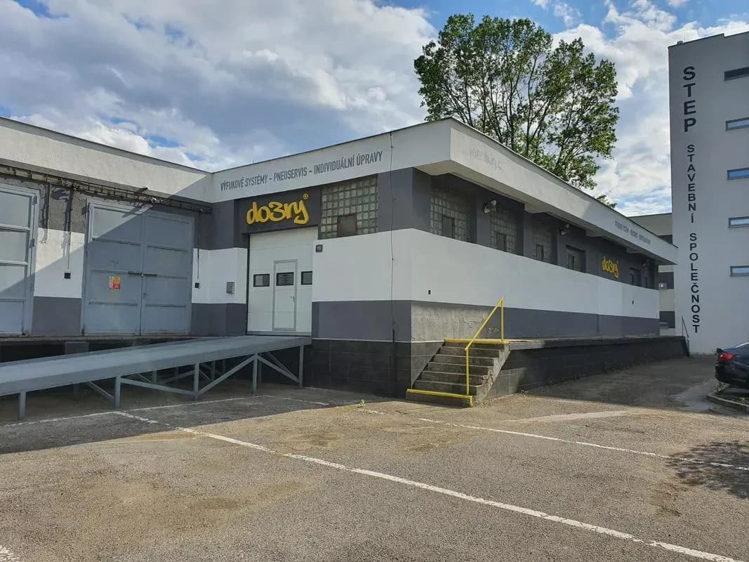 Dílna do3ry®motorsport v Praze 9 – Libeň