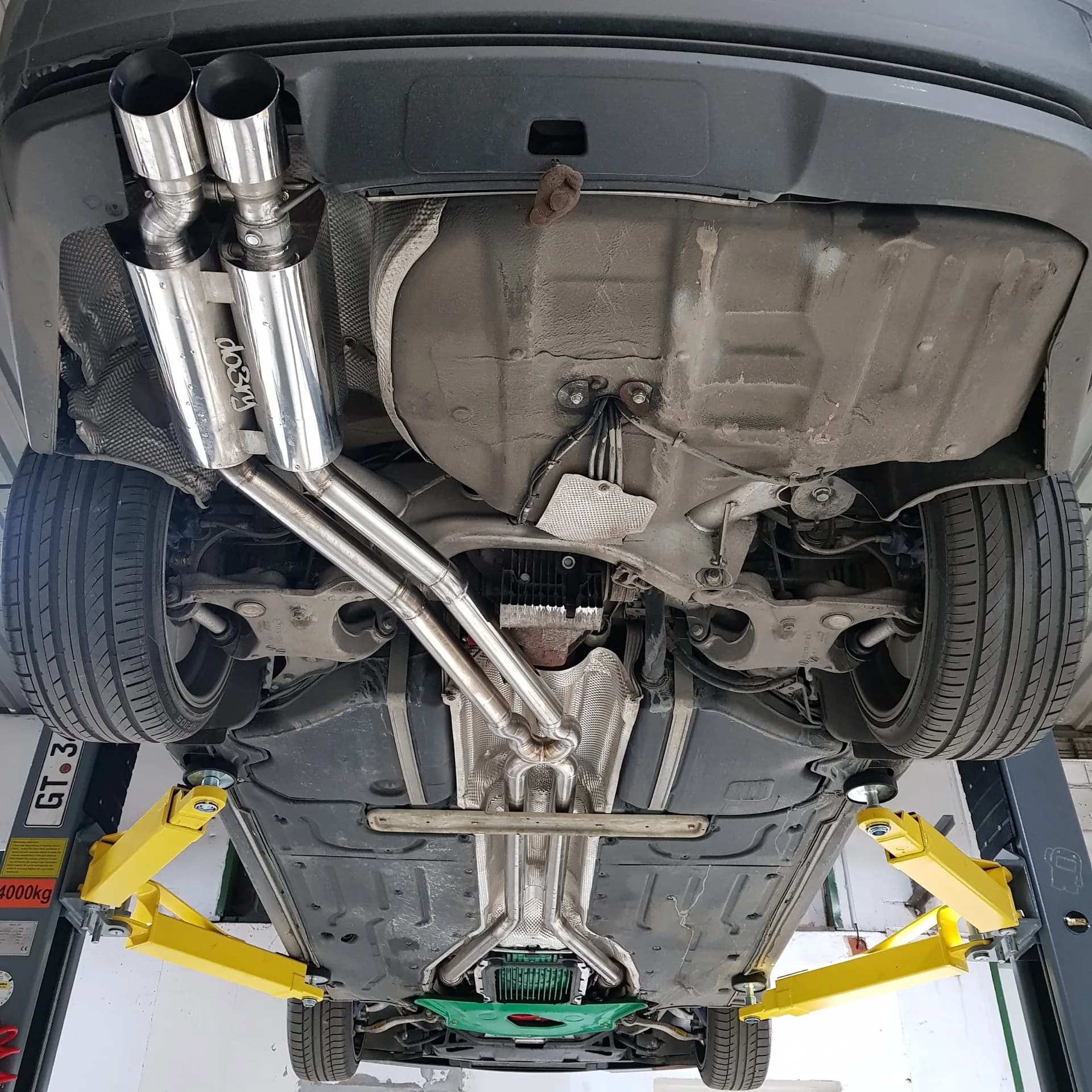 Výfukové systémy na míru